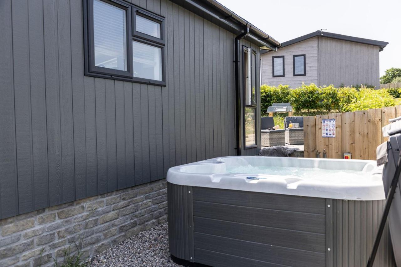 Rose Lodge, 21 Roadford Lake Lodges Lifton Exterior foto